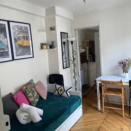 Appartement Bien Place Parigi Esterno foto